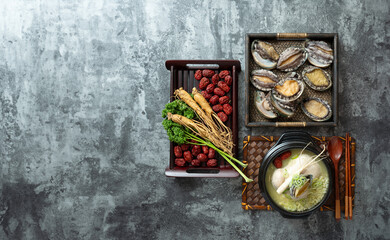 Obraz na płótnie Canvas samgyetang, chicken soup with ginseng, Samgyetang ingredients 