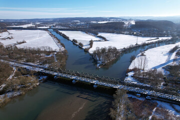 Mündung der Lenne in die Ruhr im Süden Dortmunds - Winterszene