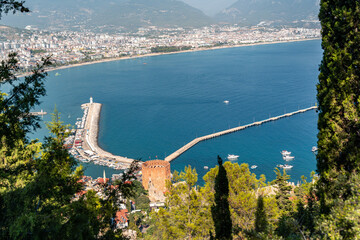 Czerwona wież w Turcji © Piotr Gaborek 