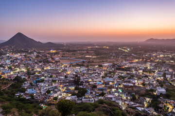 panoramic view of pushkar city from a mountain, india - obrazy, fototapety, plakaty