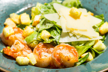 Caesar salad with shrimps