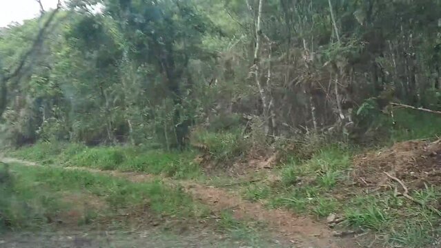 time lapse dirigindo em estrada de terra na cidade de Boa Esperan&ccedil;a, Estado de Minas Gerais, Brasil