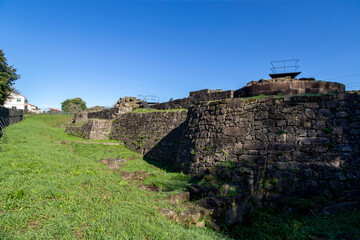 Fototapeta na wymiar Ruins of the medieval castle of Rocha Forte (13th-15th centuries). Conxo, A Coruña, Spain.