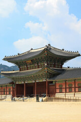 Naklejka premium 한국 전통 경복궁 Korean Traditional Palace