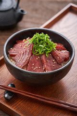 本まぐろの漬丼