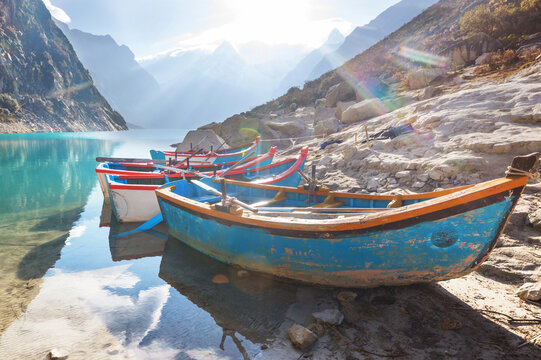 Boat on lake Paron
