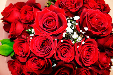 bouquet of red roses