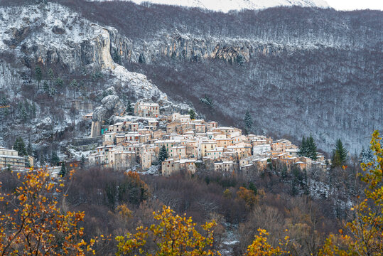 Traditional stone mountain village of Pietracamela with the first snowfall, Gran Sasso and Monti della Laga National Park, Apennines, Teramo province, Abruzzo