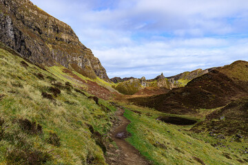 Fototapeta na wymiar Breathtaking Views of Quiraing, Isle of Skye’s Hiking Paradise