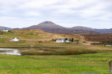 Tranquil Beauty of the Isle of Skye Landscape