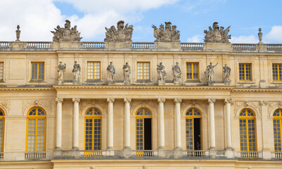 Fototapeta na wymiar Details of the Versailles Palace buildings in Paris, France 