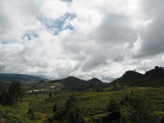 Obraz premium clouds over mountain