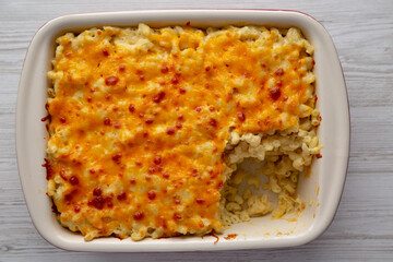 Homemade Baked Mac and Cheese in a Baking Dish, top view. Flat lay, overhead, from above.