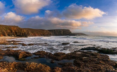 Obraz premium sunset over the sea