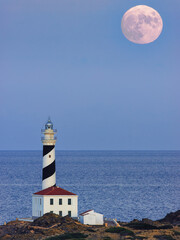 FARO DE FAVARITX CON LUNA