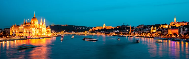 Acrylic prints Széchenyi Chain Bridge The picturesque landscape of the Parliament, the famous Szechenyi chain bridge over the Danube, Fishermen's Bastion in Budapest, Hungary at night. Panorama viev. Charming places.