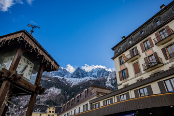 Fototapeta na wymiar Dans les rues de Chamonix Mont-Blanc