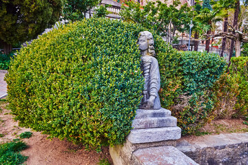 The vintage garden sculpture hidden in boxwood, Castagnola, Switzerland