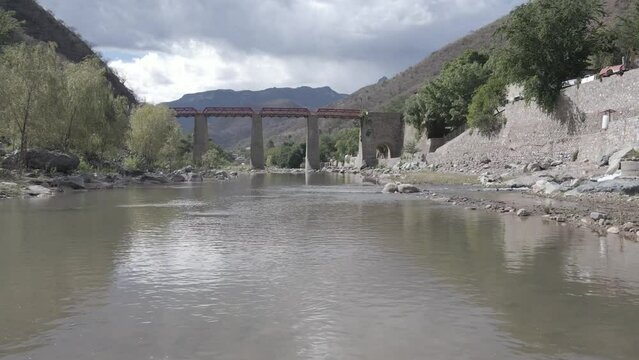Puente de entrada a Batopilas, Chihuahua