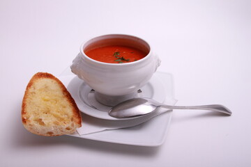 Tomaten-Suppe