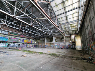 Insights into an abandoned industrial building