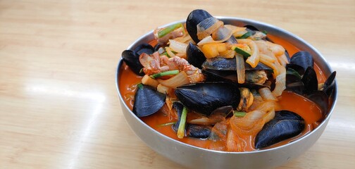 Spicy Seafood Noodles