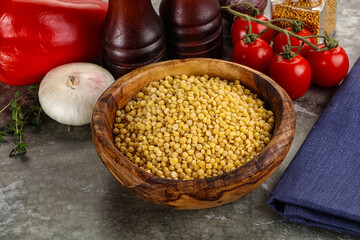 Dry ptitim heap in the bowl