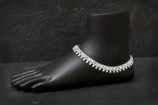 Silver anklets (payal)