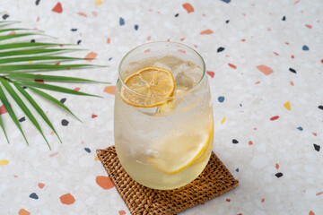 Americano, coffee, cafe latte, latte, grapefruit ade, grapefruit, lemonade, lemon, ade, scone, levain cookie, cookie, macaron, blueberry, cheesecake, basque