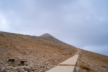 Fototapeta na wymiar The pathway leading to Mountain Nemrut.