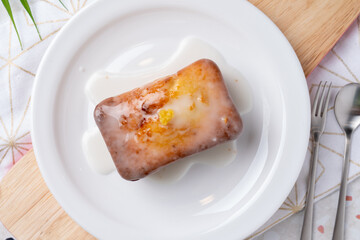 Cream coffee, coffee, black sesame latte, fig, financier, lemon pound, cake, bread