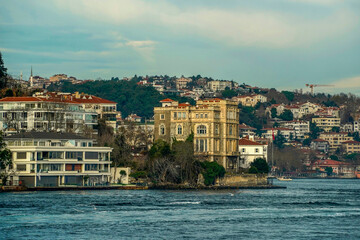 Fototapeta premium Bebek district view from Istanbul Bosphorus cruise