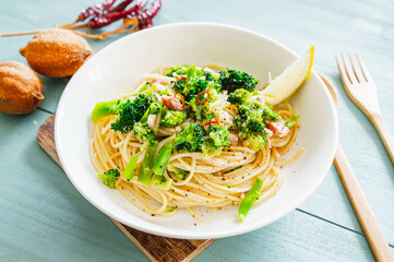 ブロッコリーのペペロンチーノ