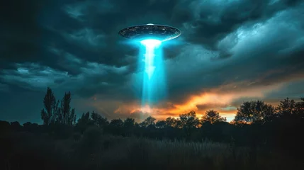 Photo sur Plexiglas UFO Mysterious UFO with Beam of Light in a Dark Cloudy Sky