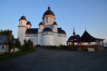 church of the savior on spilled blood