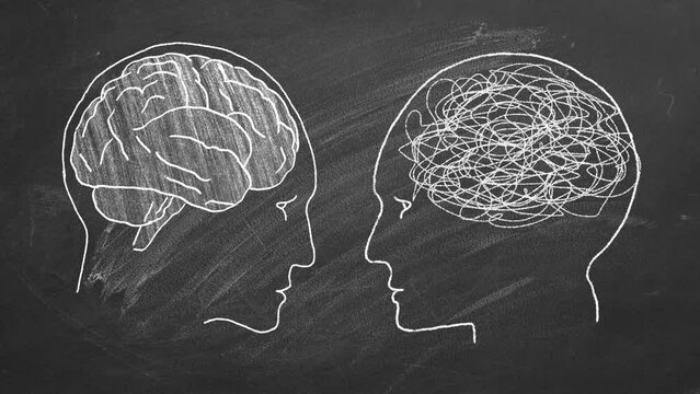 Two human heads are drawn in white chalk on a blackboard. Each head has a brain drawn inside. The brain on the left is neat and organized, while the one on the right is messy and unorganized.