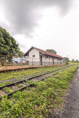 Fototapeta na wymiar antiga estação ferroviária na cidade de Buenópolis, Estado de Minas Gerais, Brasil