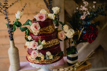 cupcake, cake, dessert, food, sweet, cream, baked, icing, chocolate, frosting, cup, snack, pink, cupcakes, delicious, white, pastry, birthday, party, decorated, muffin, cakes, bakery, nobody, celebrat