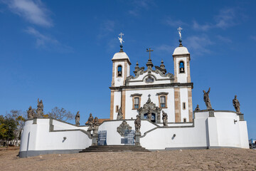 The Santuário do Bom Jesus de Matosinhos with the famous soapstone sculptures of the Twelve Prophets. Congonhas, Minas Gerais, Brazil
