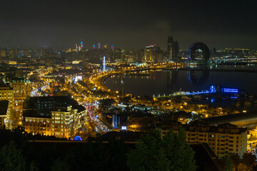 Naklejka premium Baku, Azerbaijan, January 1st, 2024: Baku Panoramic View, Upland park