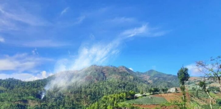 aerial video of the mountain range with its unspoiled beauty
