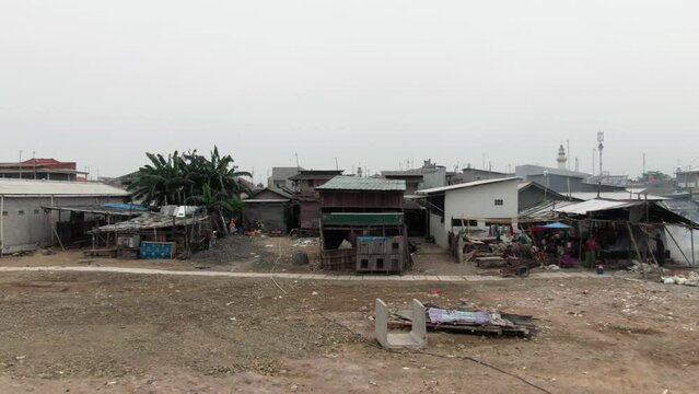 Aerial footage of a slum and densely populated area in Cilingcing, Tanjung Priok, North Jakarta | Wilayah kumuh padat penduduk di Cilingcing Tanjung Priok Jakarta Utara 4K Drone