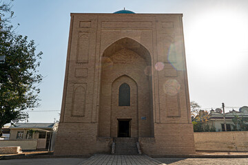 Fototapeta na wymiar The entrance of Bibi-Khanim Mausoleum in Samarkand, Uzbekistan, Historic buildings. grave of Amir Temur, Tamerlane's wife.