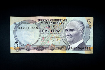 Old paper 5 Turkish lira printed by the central bank of the Republic of Turkey