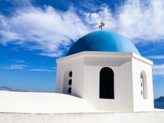 Greek Orthodox chapel in the village of Oia, Santorini Island. Cyclades of Greece. - 717742704