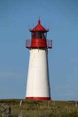 Fototapeta na wymiar Leuchtturm in List auf Sylt im Sommer 