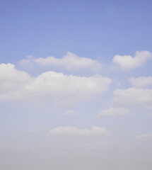 Bleu sky with white clouds