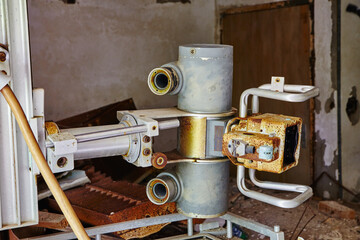 Rusty Old X-ray Machine in Abandoned Tuberculosis Hospital Room - obrazy, fototapety, plakaty