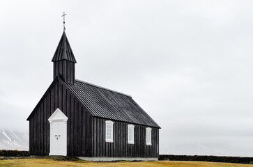 Fototapeta premium budir black church on Snaefellsnes peninsula, Iceland