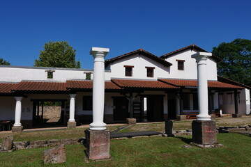 Säulen im Römermuseum Schwarzenacker